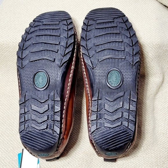 NWT H.S. Trask Bison Leather Driving Loafer Men's (11M) - Picture 7 of 11